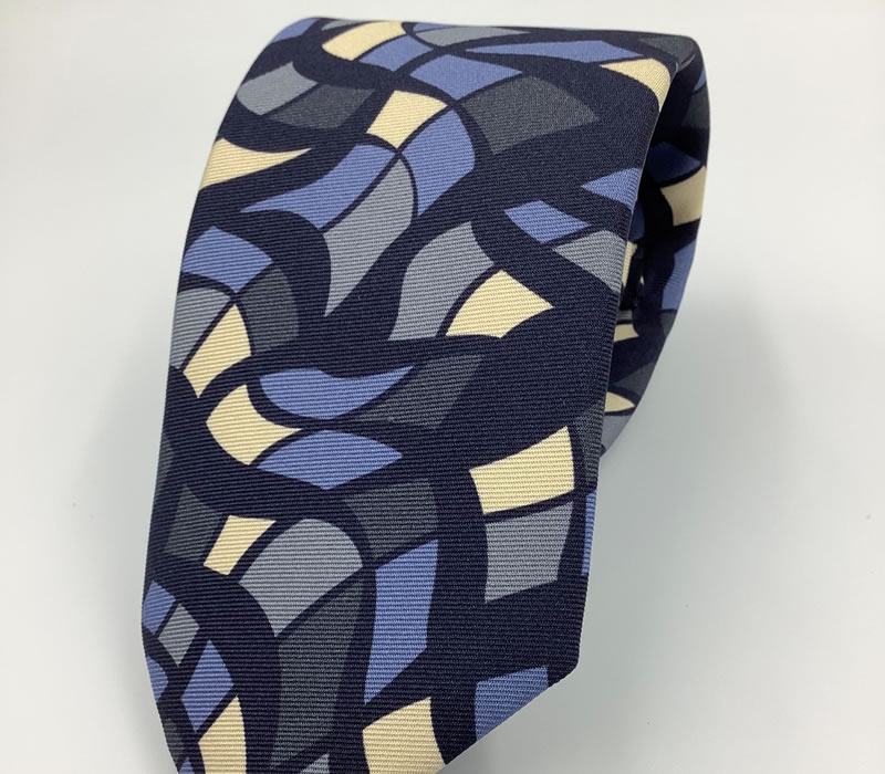 Holliday & Brown tie 100% printed silk